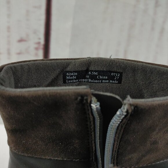 Clarks Bendables Womens Two Tone Gray Brown Leather Ankle Bootie Shoe Size 6.5M - Picture 6 of 10